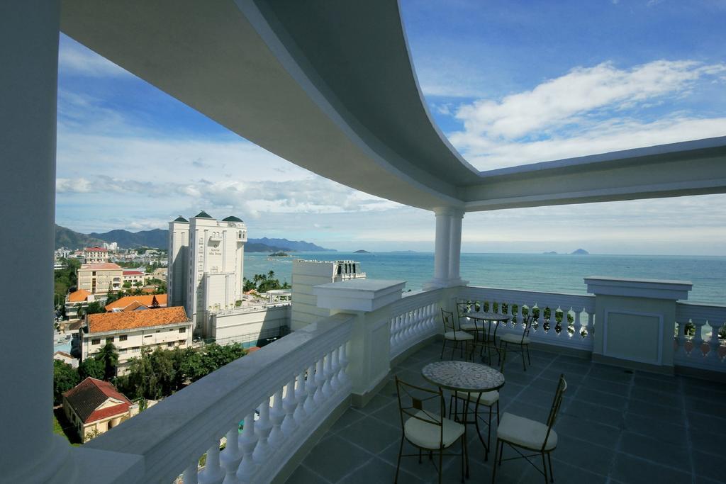Nha Trang Palace Hotel Exterior photo