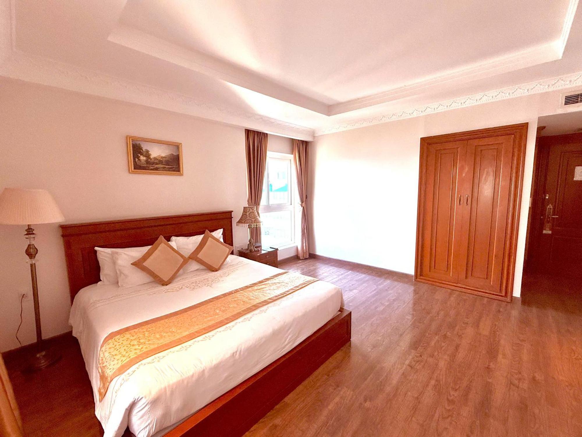 Nha Trang Palace Hotel Exterior photo