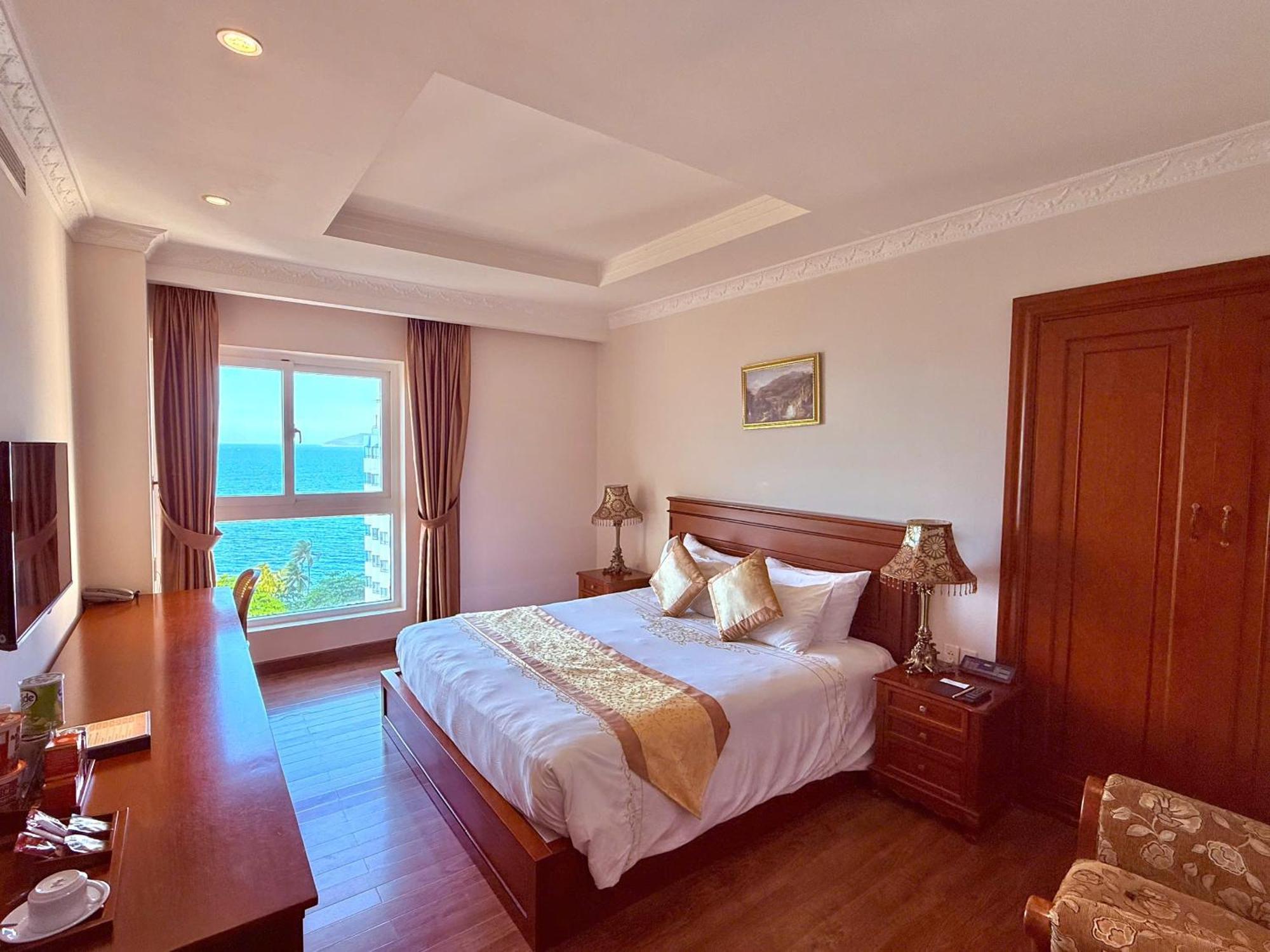 Nha Trang Palace Hotel Exterior photo