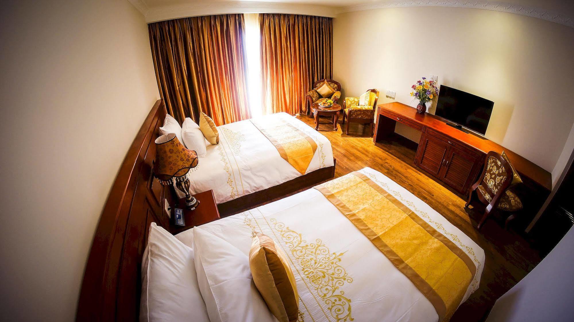 Nha Trang Palace Hotel Exterior photo